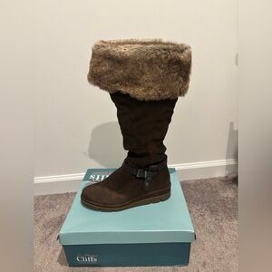 Brand new Cliffs by White Mountain Merridan Boots